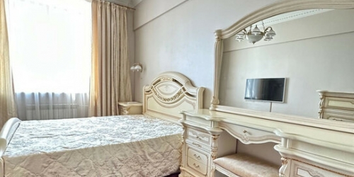 2-комн квартира Хамовнический Вал ул,  д. 2