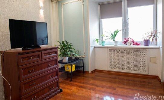 Продажа 2-комн квартиры на вторичном рынке Вознесенский пр-кт,  д. 37/6