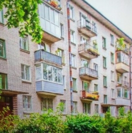 Продажа 2-комн квартиры на вторичном рынке Пушкин г, Алексея Толстого б-р,  д. 34