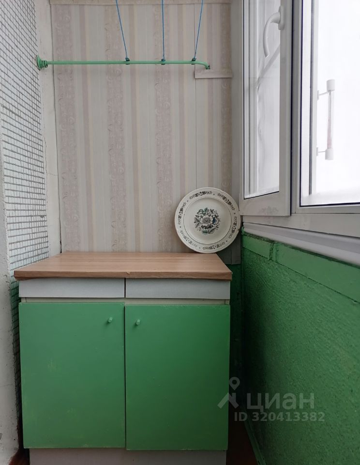 Продажа 2-комн квартиры на вторичном рынке В мкр, Новая Ладога, 7