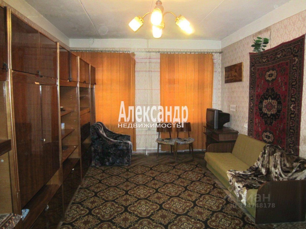 Продажа 1-комн квартиры на вторичном рынке Лахтинская улица, 18