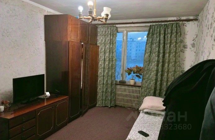 Продажа 1-комн квартиры на вторичном рынке Дубнинская улица,  д. 73А