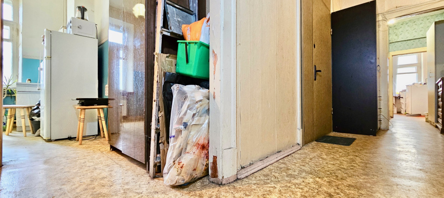 Продажа 3-комн квартиры на вторичном рынке улица Космонавта Волкова, 7