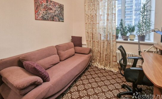 Продажа 3-комн квартиры на вторичном рынке улица Валерия Гаврилина,  д. 3 к1