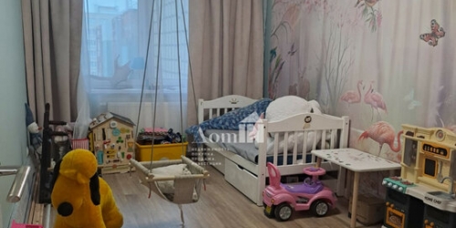 3-комн квартира ул Кустодиева,  д. 1