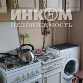 Продажа 3-комн квартиры на вторичном рынке Хабаровская улица,  д. 17/13