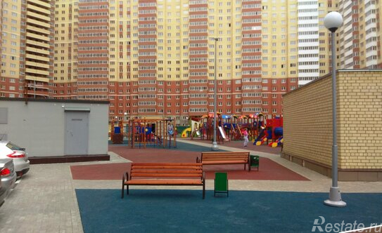 Продажа 1-комн квартиры на вторичном рынке Железнодорожный, улица Андрея Белого