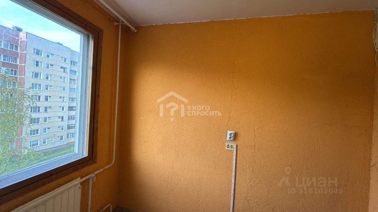 Продажа 1-комн квартиры на вторичном рынке Петергоф, Чебышевская улица, 9