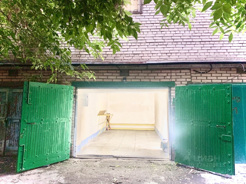 Аренда гаража Смольная улица,  д. 35 с2