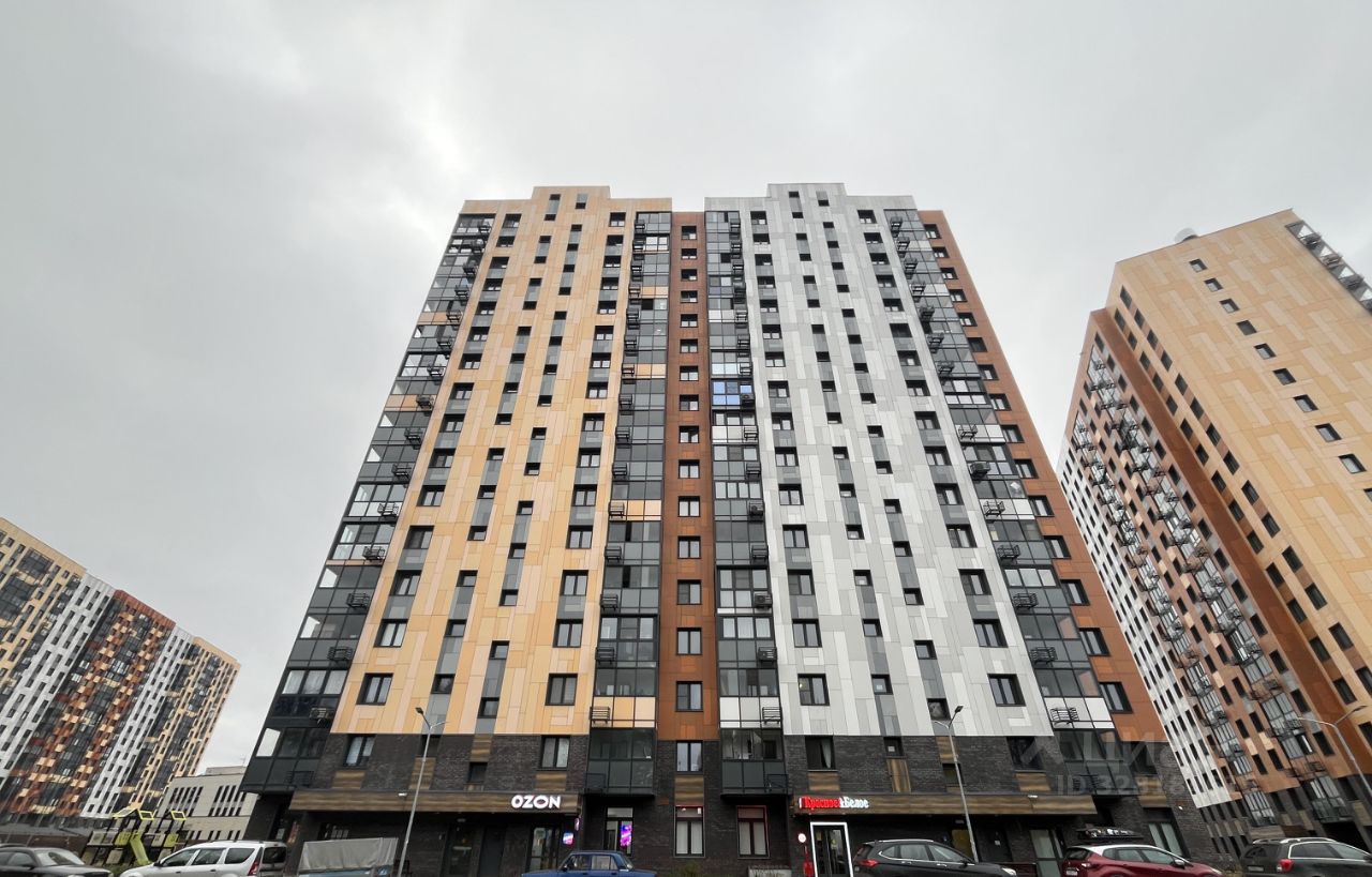 Продажа 3-комн квартиры на вторичном рынке улица Генерала Пилипенко, 1к2