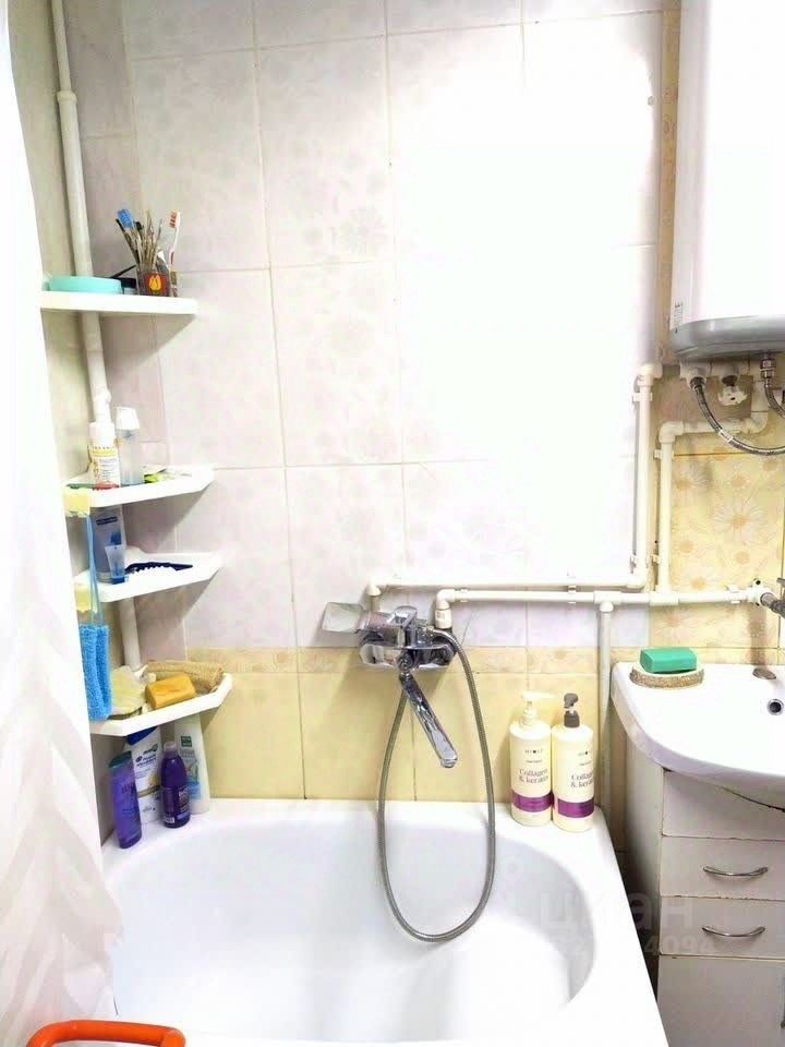 Продажа 2-комн квартиры на вторичном рынке Сергиево тер., улица Интернациональная, 5