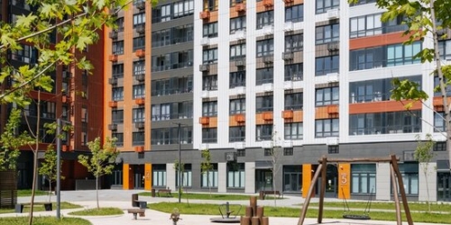 4-комн квартира ул Гатчинская,  д. 27