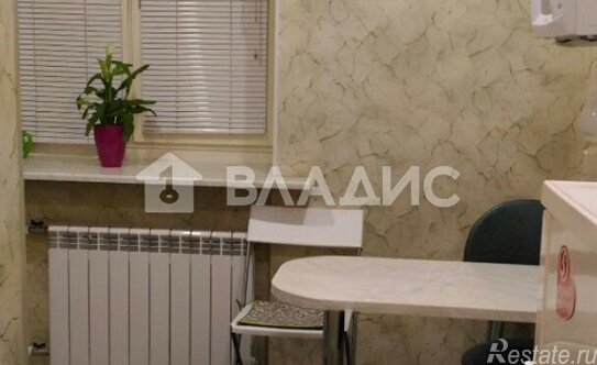 Продажа 2-комн квартиры на вторичном рынке Железноводская улица,  д. 48