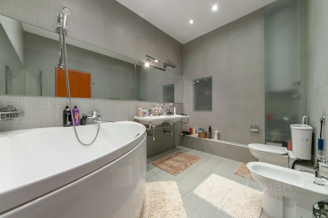 Продажа 3-комн квартиры на вторичном рынке Шмитовский проезд, 16С1