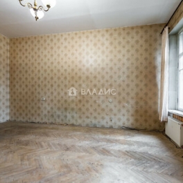 Продажа 1-комн квартиры на вторичном рынке Тамбовская ул,  д. 6