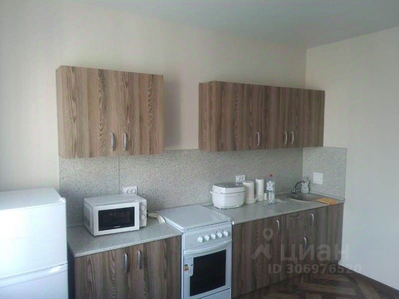 Аренда 2-комн квартиры на вторичном рынке проспект Королева, 73