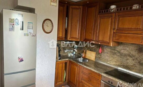 Продажа 3-комн квартиры на вторичном рынке Осенний б-р,  д. 20,  к. 1