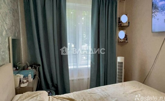 Продажа 2-комн квартиры на вторичном рынке Краснодарская улица,  д. 20/1