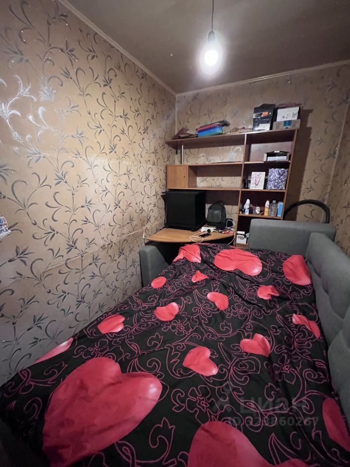 Продажа 1-комн квартиры на вторичном рынке Петергоф, Гостилицкое шоссе, 23/1