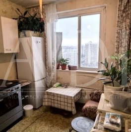 Продажа 2-комн квартиры на вторичном рынке ул Братиславская,  д. 18,  к. 1