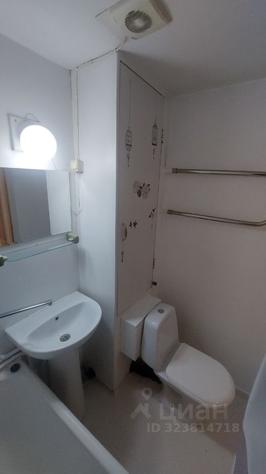 Продажа 1-комн квартиры на вторичном рынке Мастеровая улица, 17/1к2