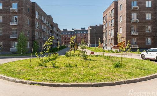 Продажа 2-комн квартиры на вторичном рынке Красногорск, Садовая улица,  д. 12