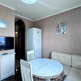 Продажа 2-комн квартиры на вторичном рынке Балаклавский пр-кт,  д. 1