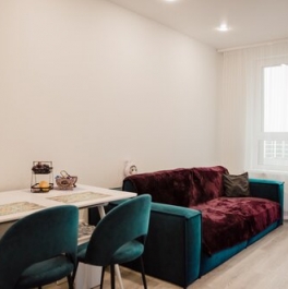 Продажа 2-комн квартиры на вторичном рынке Чирикова ул,  д. 5 с1