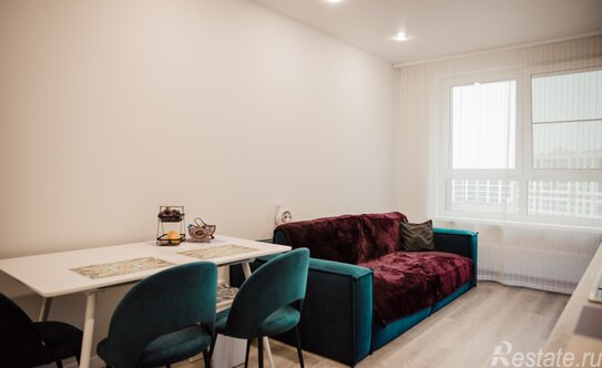 Продажа 2-комн квартиры на вторичном рынке Чирикова ул,  д. 5 с1