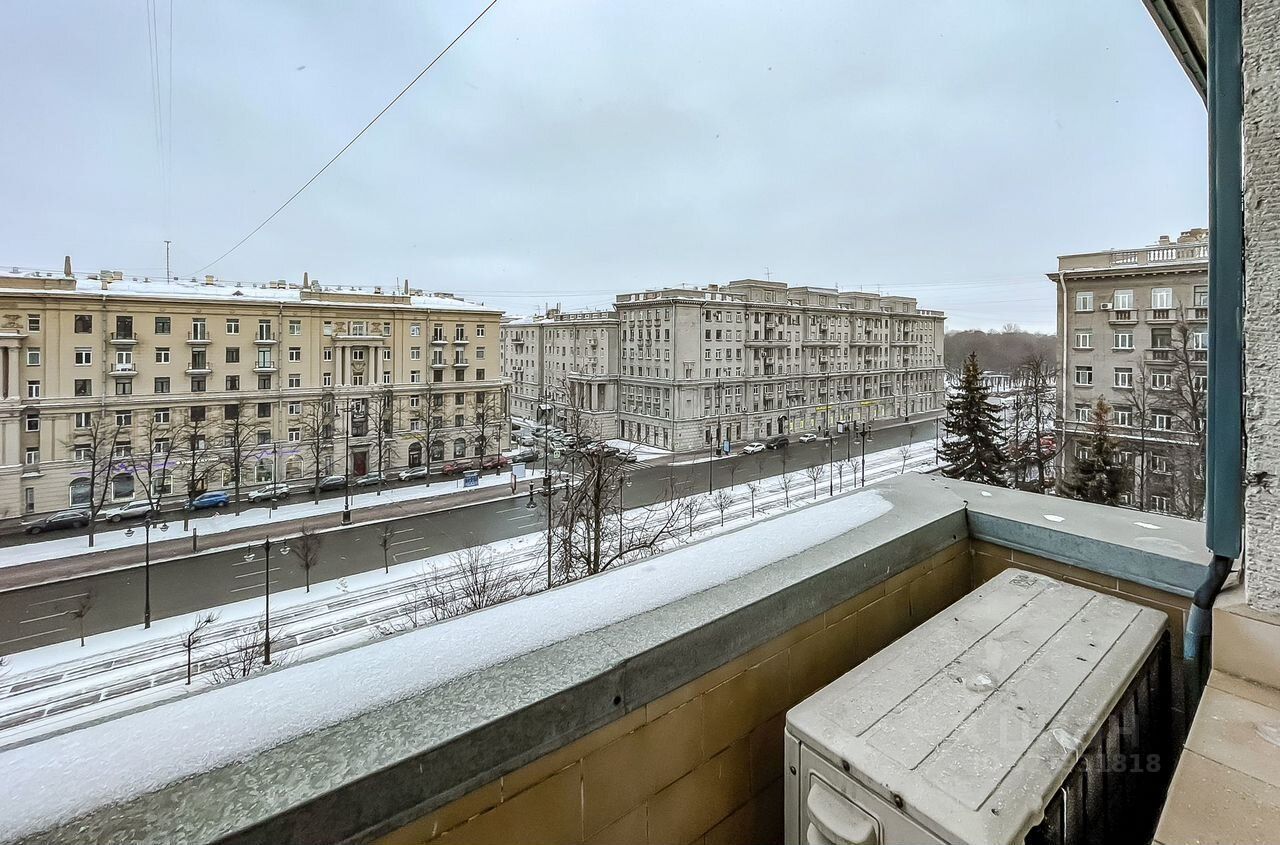 Продажа 5-комн квартиры на вторичном рынке Московский проспект, 151