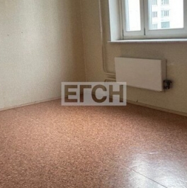 Продажа 3-комн квартиры на вторичном рынке Маршала Савицкого ул