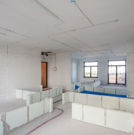 Продажа 3-комн квартиры на вторичном рынке улица Академика Королёва,  д. 21