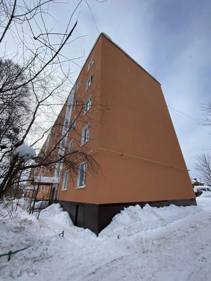 Продажа 2-комн квартиры на вторичном рынке д. Ложки, Центральная улица, 2