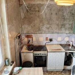 Продажа 3-комн квартиры на вторичном рынке Шенкурский проезд,  д. 12