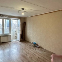 Продажа 1-комн квартиры на вторичном рынке Черноморский бульвар,  д. 23 к1