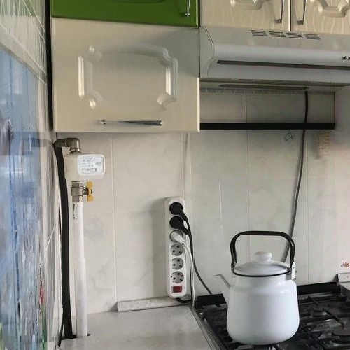 4-комн квартира пос. Дом отдыха Живой Ручей, 1