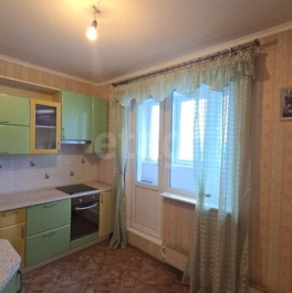 Продажа 1-комн квартиры на вторичном рынке Гурьянова ул,  д. 31