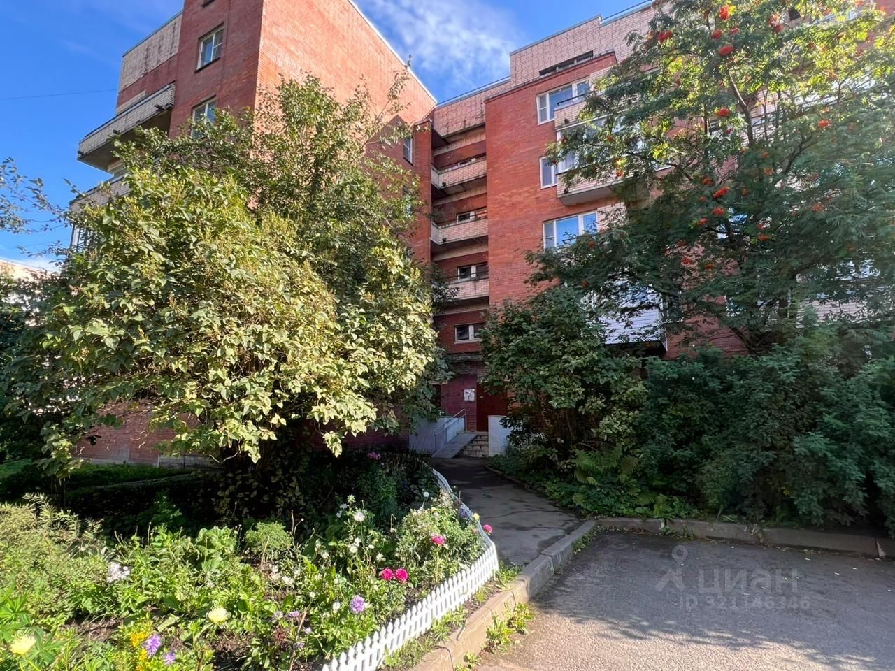 Продажа 1-комн квартиры на вторичном рынке Пушкин, улица Генерала Хазова, 6