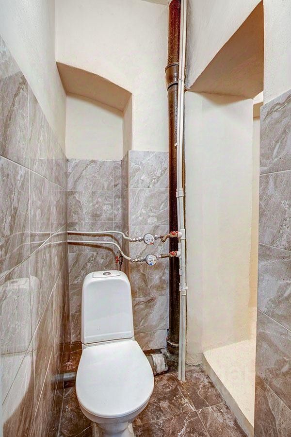 Продажа 1-комн квартиры на вторичном рынке Боровая улица, 58В