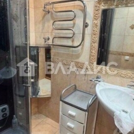 Продажа 3-комн квартиры на вторичном рынке ул Петрозаводская,  д. 5,  к. 4