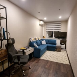 Продажа 2-комн квартиры на вторичном рынке улица Трофимова,  д. 4Б