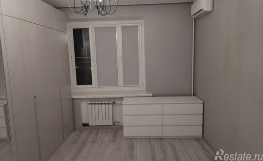 Аренда 3-комн квартиры на вторичном рынке ул Ефремова,  д. 16/12