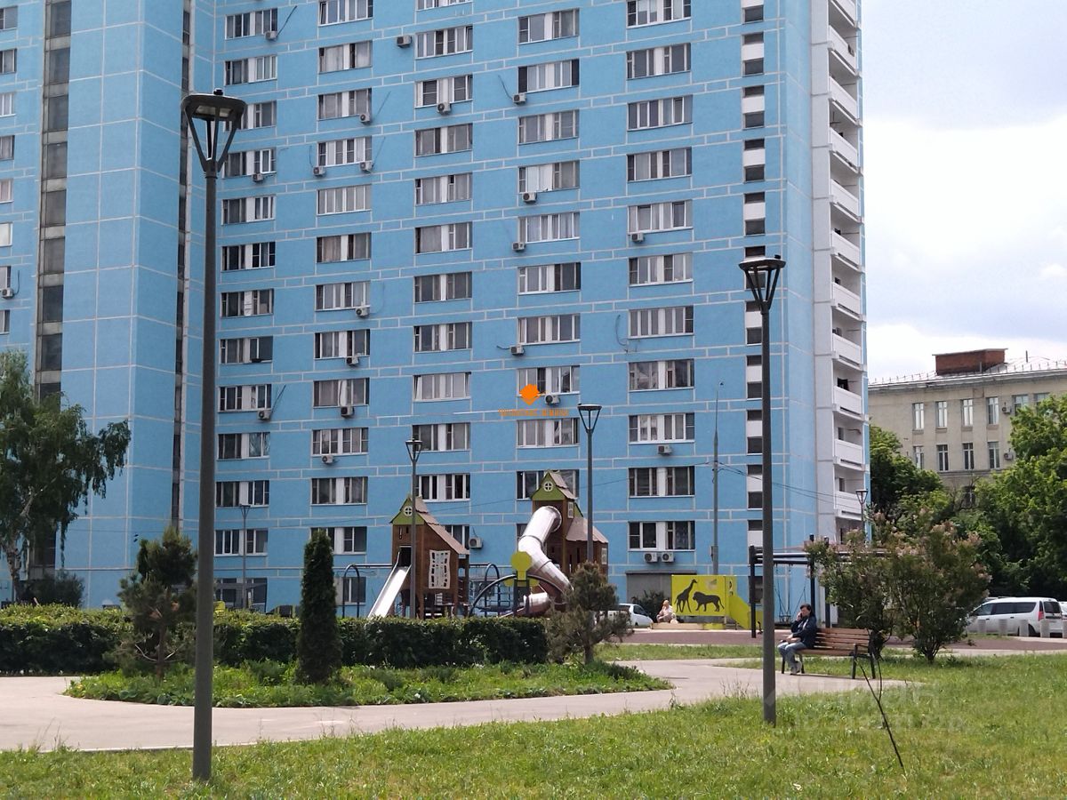 Продажа 3-комн квартиры на вторичном рынке Волочаевская улица, 14К3