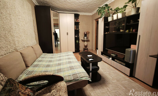 Продажа 2-комн квартиры на вторичном рынке ул Ясеневая,  д. 42,  к. 1