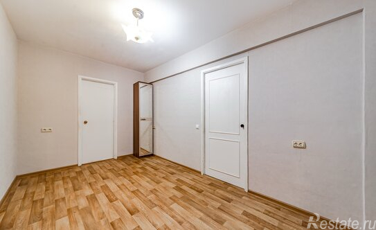 Продажа 2-комн квартиры на вторичном рынке Северный пр-кт,  д. 89,  к. 4