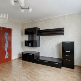 Продажа 2-комн квартиры на вторичном рынке Елецкая улица,  д. 9 к2