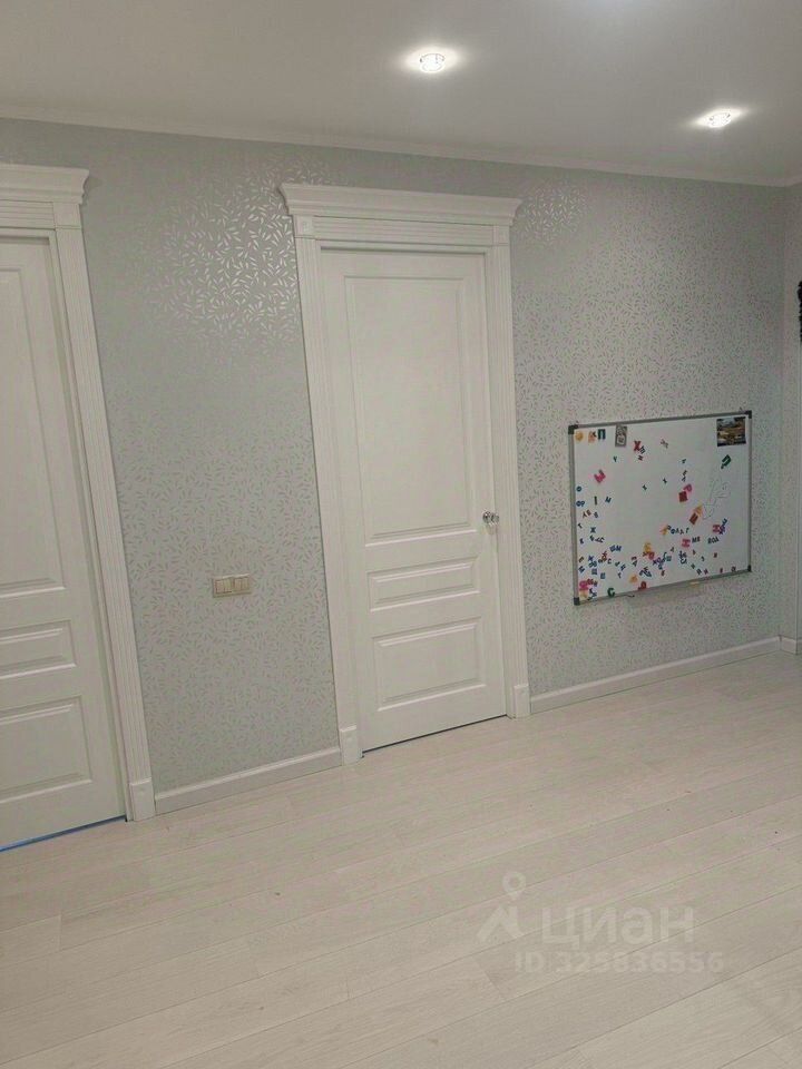 Продажа 4-комн квартиры на вторичном рынке Ленинский проспект, 84к2