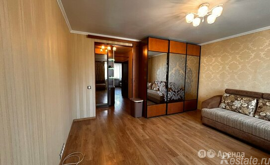 Аренда 2-комн квартиры на вторичном рынке Ельнинская улица,  д. 8