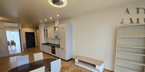 3-комн квартира Машиностроения 1-я ул,  д. 10