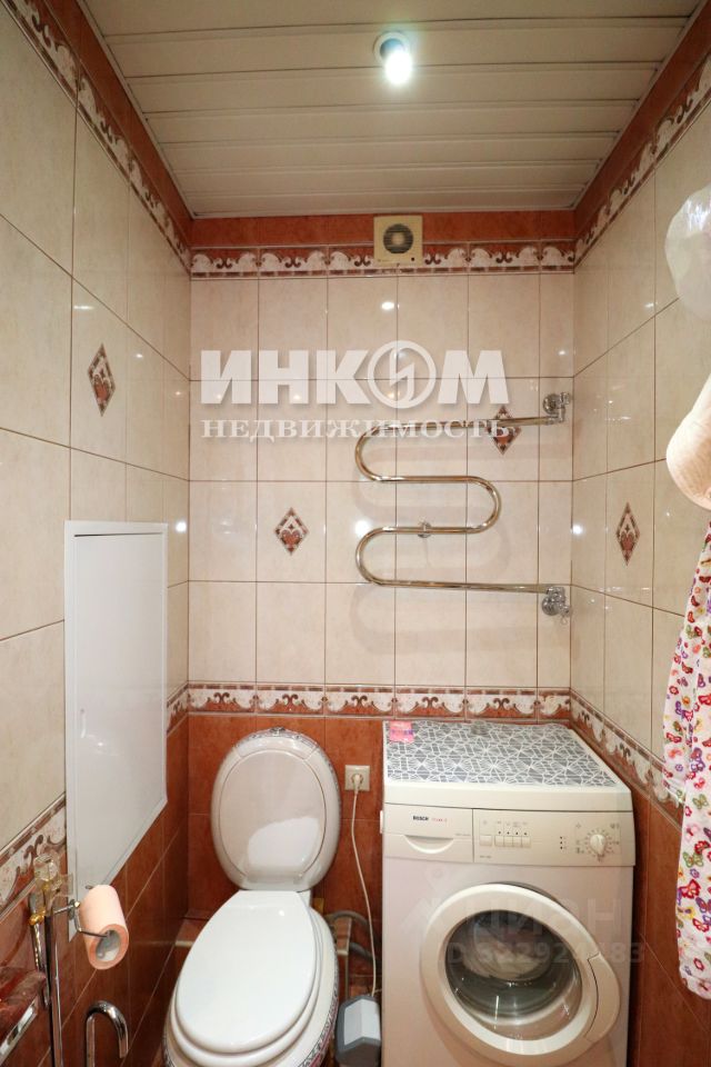 Продажа 3-комн квартиры на вторичном рынке Симферопольский проезд, 14К2